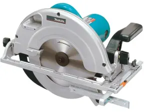 SCIE CIRCULAIRE FILAIRE 2000W MAKITA 5903RK