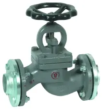 EQUIPEMENT STANDARD BRIDES EN ACIER GALVANISE + BOULONS EN ACIER ELECTRO-ZINGUE