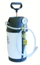 POMPE A MAIN POUR INJECTION DES PRODUITS DE TRAITEMENT DANS TUYAUTERIE